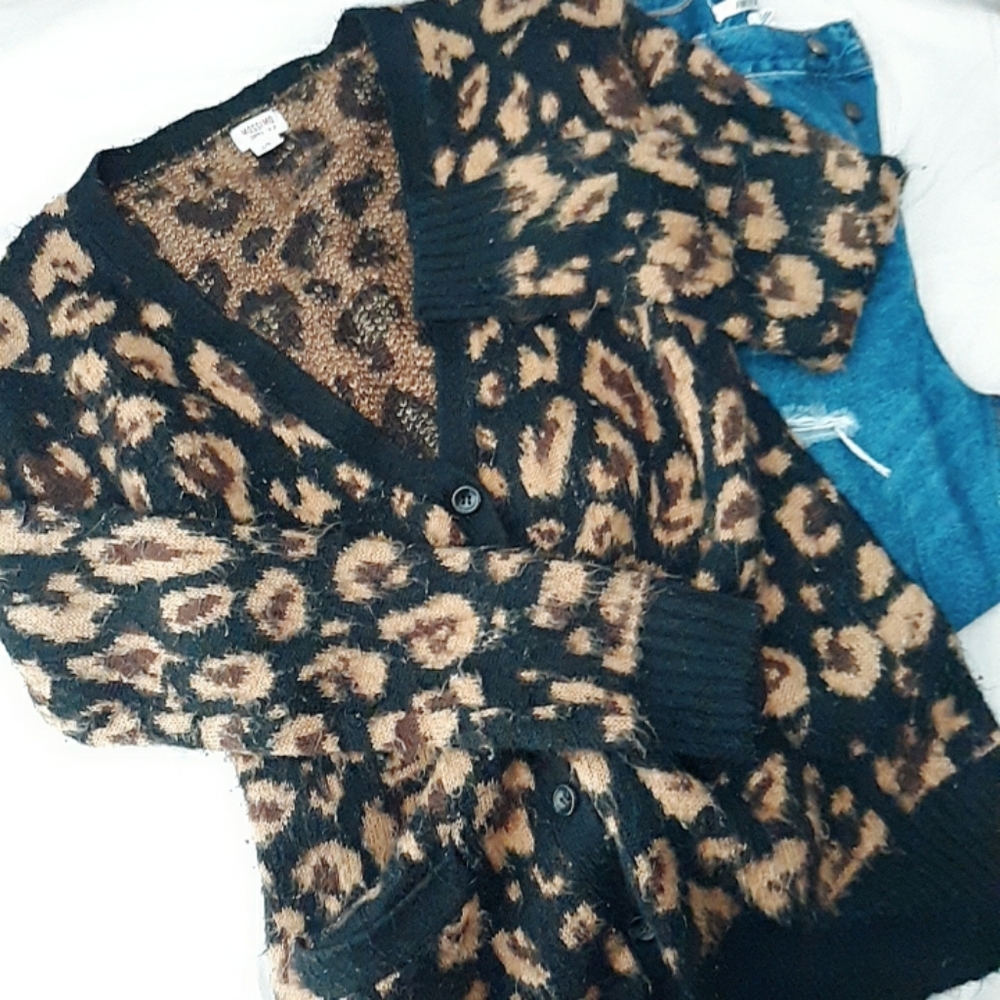 {🐆 CARDIGAN }